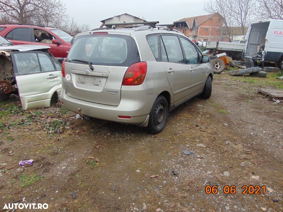 Dezmembrez Toyota Corolla Verso 2.0 diesel cutie manuala volan stanga - 4