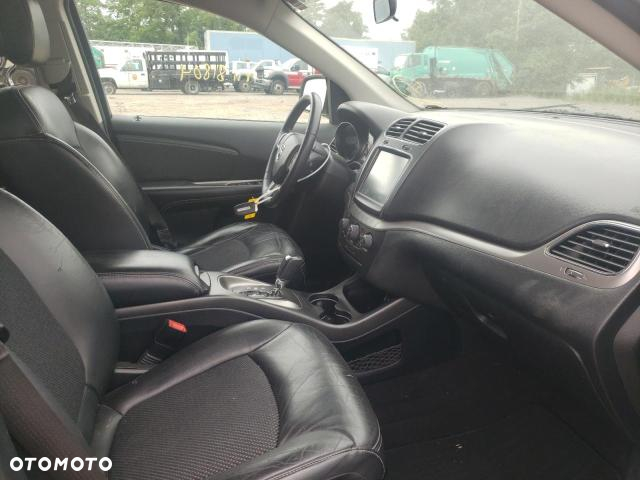 Dodge Journey - 5