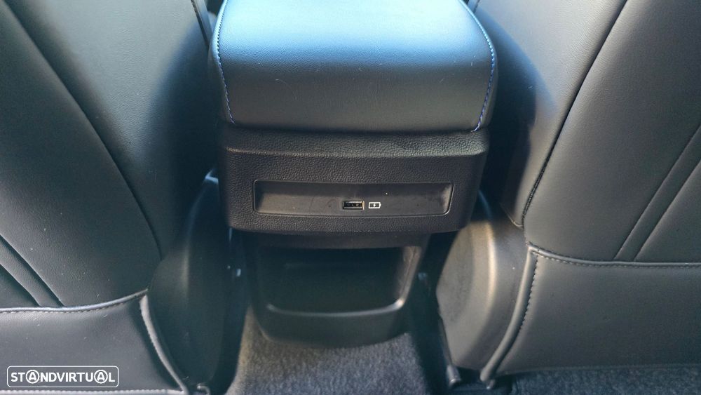 MG MG4 64 kWh Luxury - 54