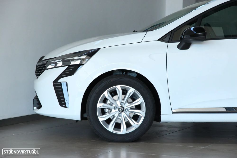 Renault Clio 1.0 TCe Techno Bi-Fuel - 4