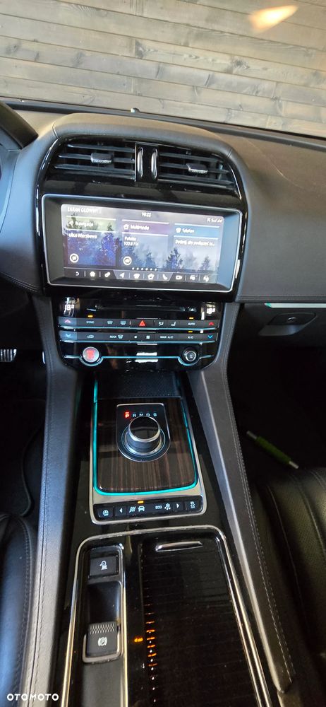 Jaguar F-Pace 3.0 TDV6 AWD Portfolio - 23