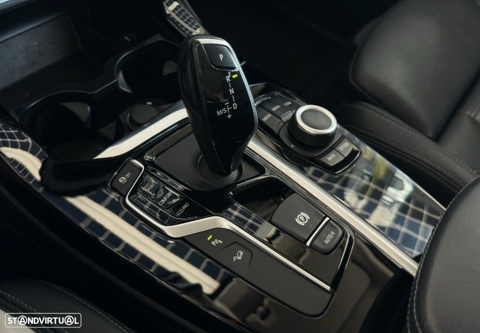 BMW X3 20 d xDrive xLine - 17
