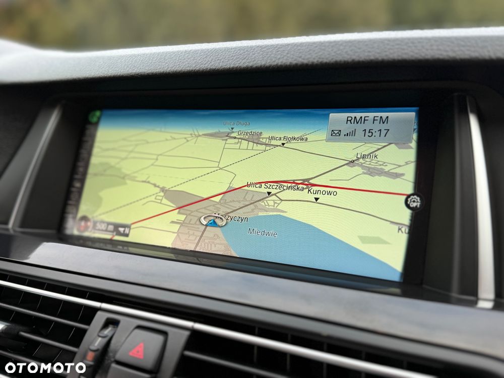 BMW Seria 5 520d xDrive - 40