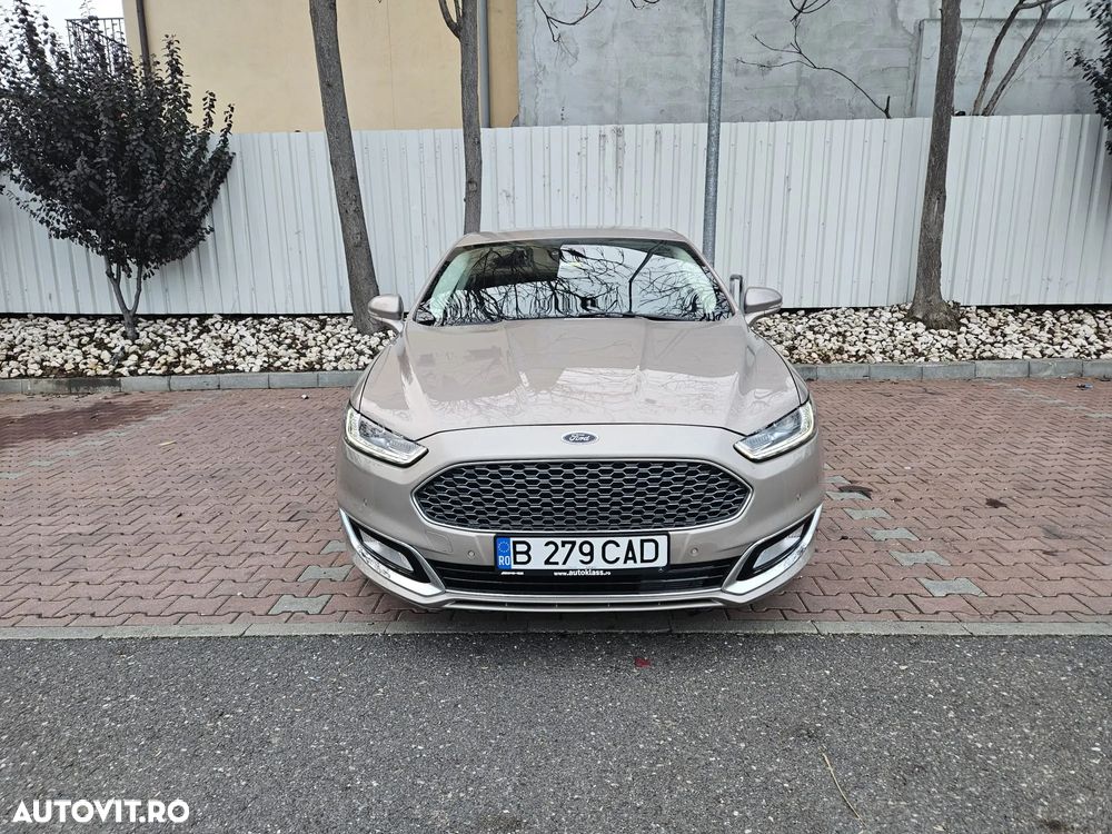 Ford Mondeo Vignale 2.0 TDCi Powershift AWD - 2
