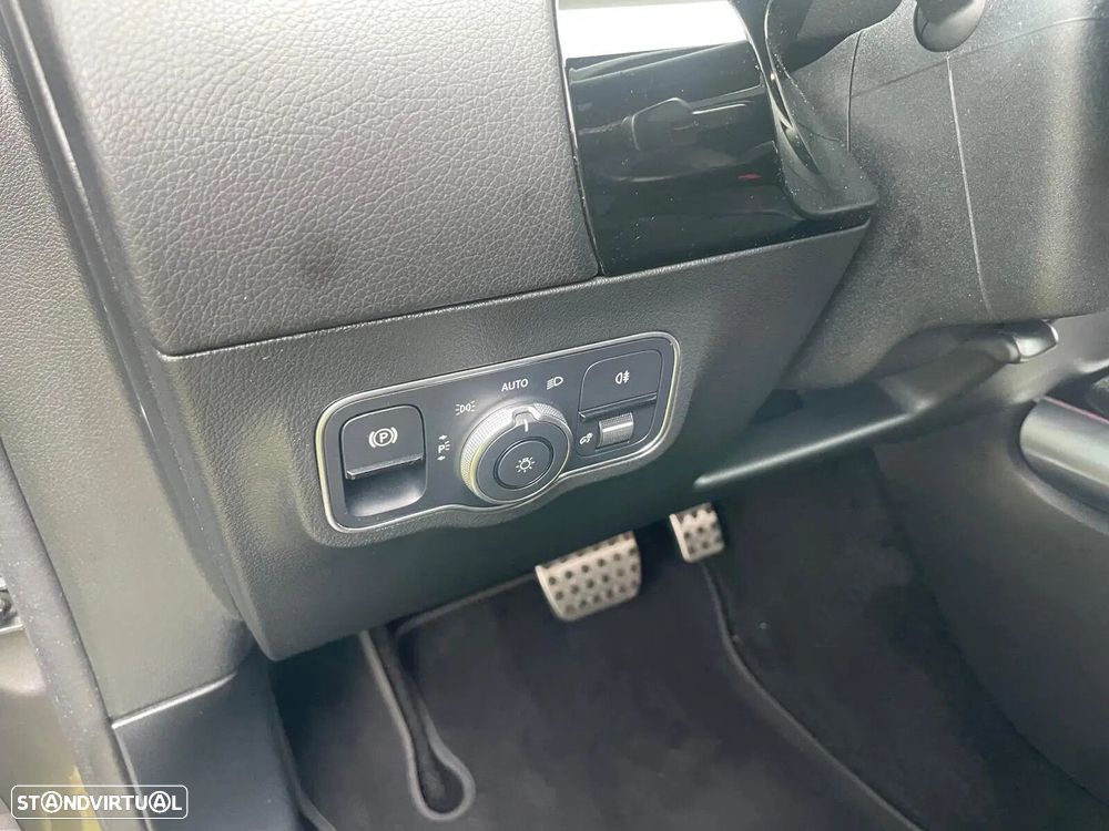 Mercedes-Benz EQA 250 AMG Line - 37