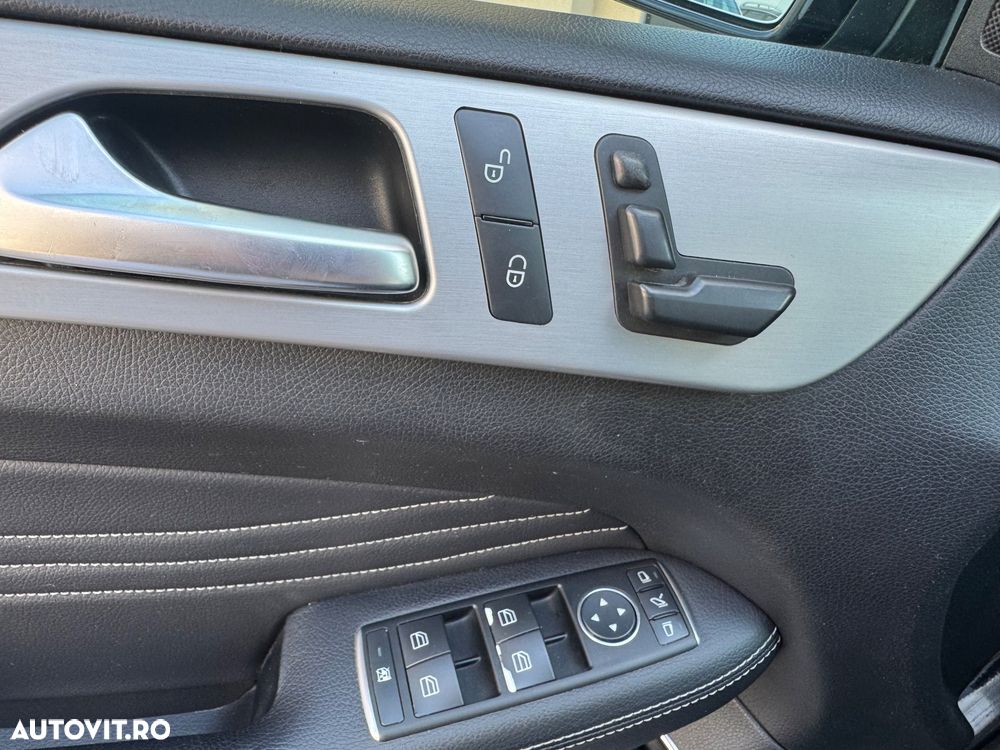 Mercedes-Benz ML 250 BlueTEC 4MATIC 7G-TRONIC - 11