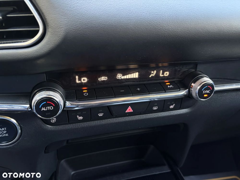 Mazda CX-30 e-SKYACTIV-G 2.0 M HYBRID 150 DRIVE SELECTION - 33