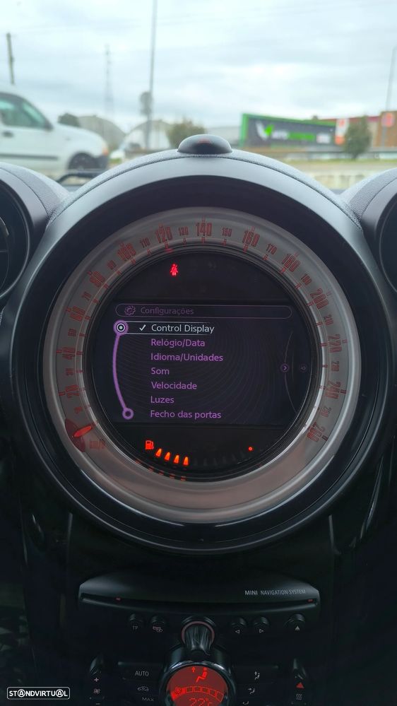 MINI Countryman Cooper D - 17