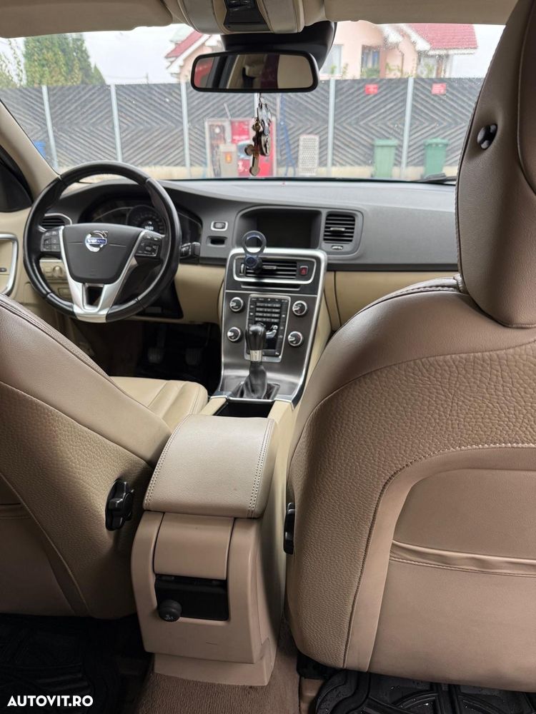 Volvo S60 D2 Start-Stop ECO Momentum - 3