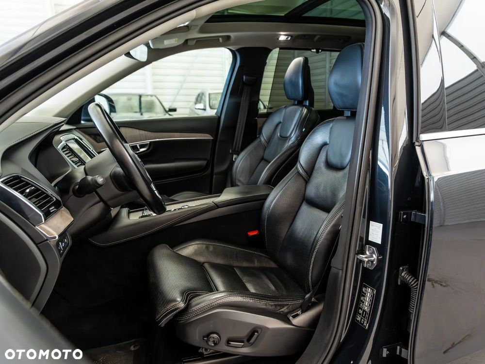 Volvo XC 90 T8 AWD Twin Engine Geartronic Inscription - 11