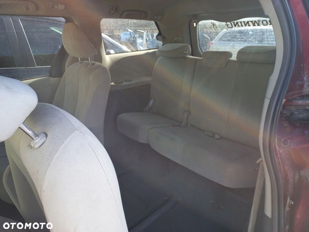 TOYOTA SIENNA fotel komplet kanapa przód tył 11- - 3