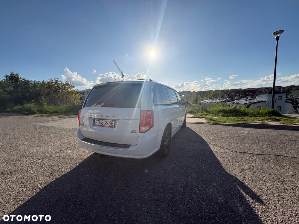Dodge Grand Caravan 3.6 Express - 10