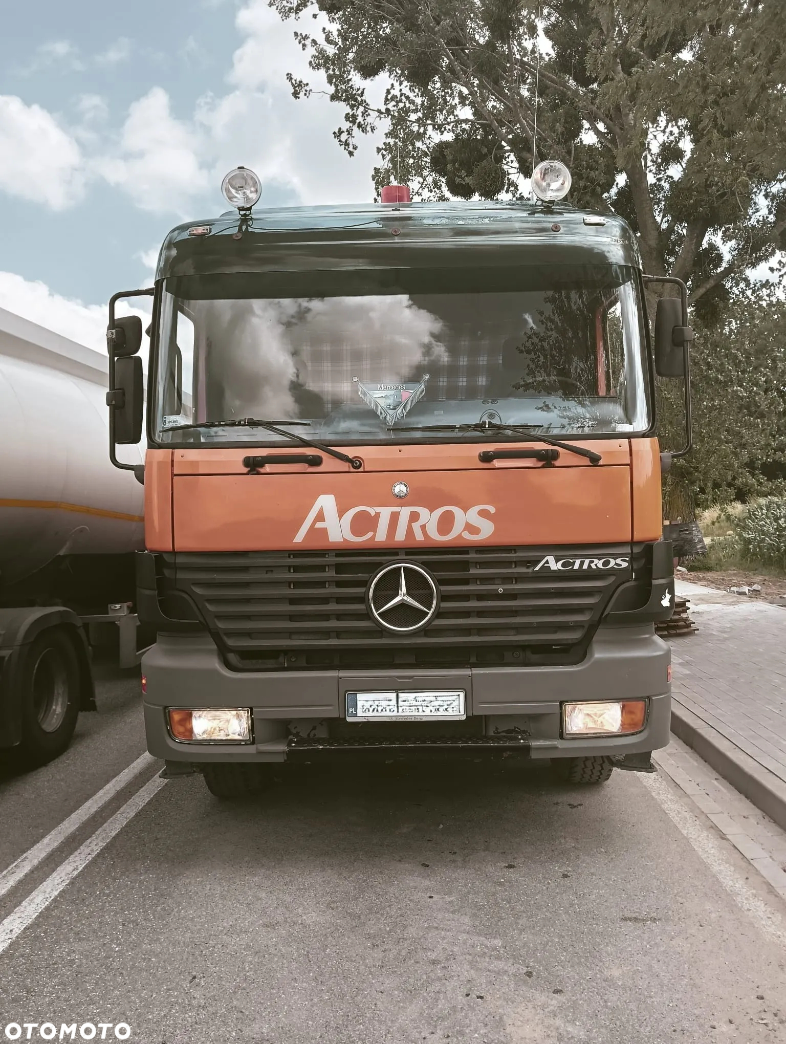 Mercedes-Benz ACTROS 3331 - 7