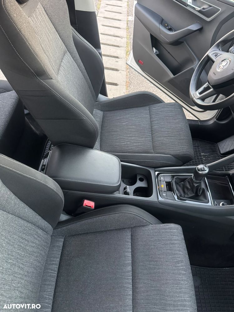 Skoda Karoq 1.6 TDI SCR Style - 12