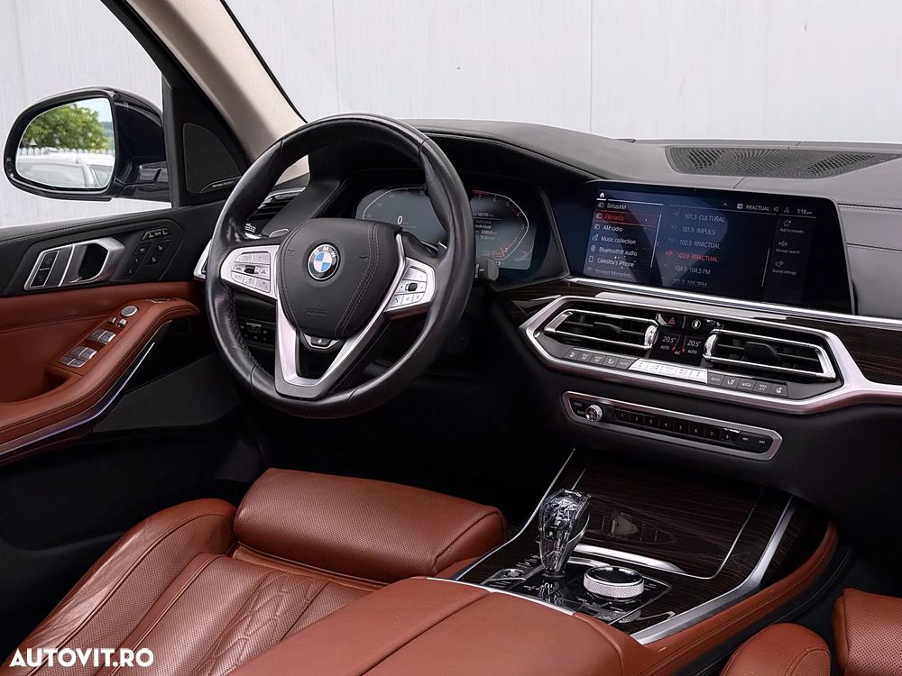 BMW X7 xDrive40i - 15