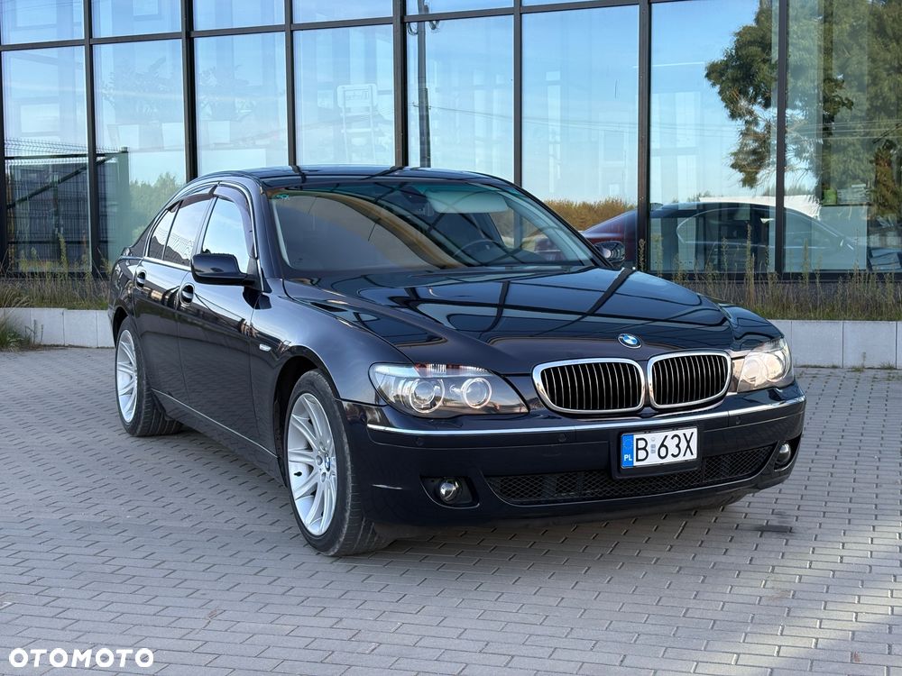 BMW Seria 7 740i - 2