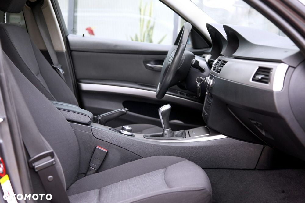 BMW Seria 3 - 9