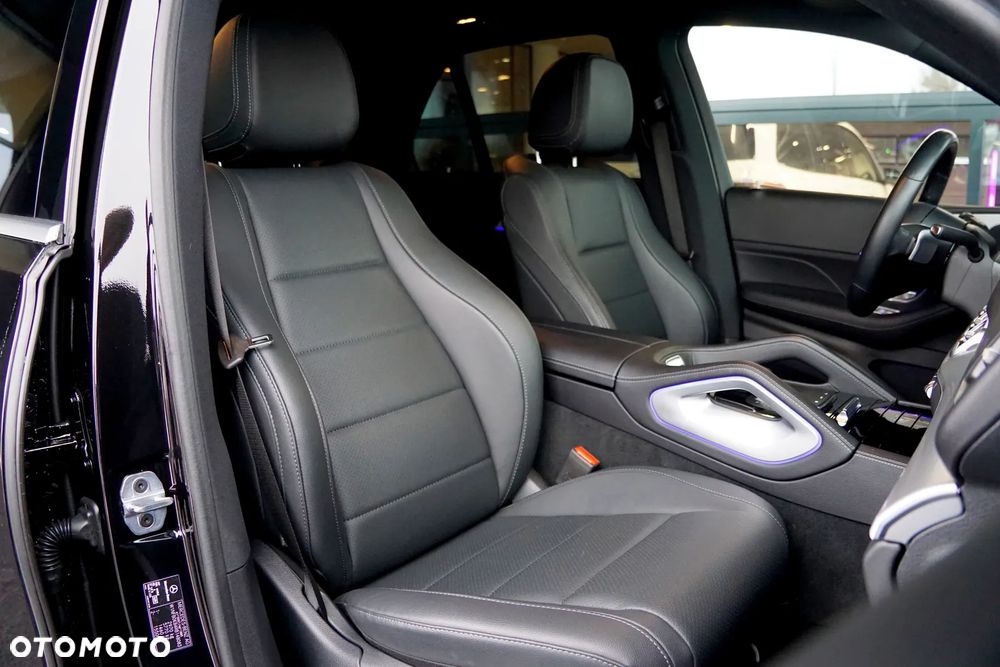 Mercedes-Benz GLE 300 d 4Matic 9G-TRONIC Advanced - 24