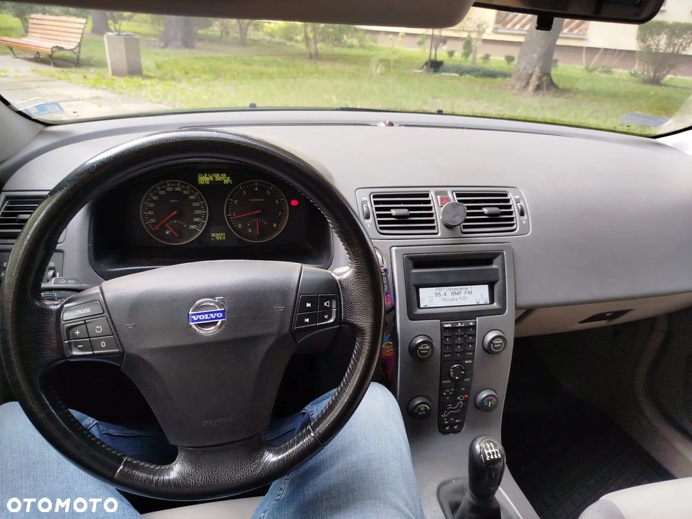 Volvo V50 T5 Kinetic - 16