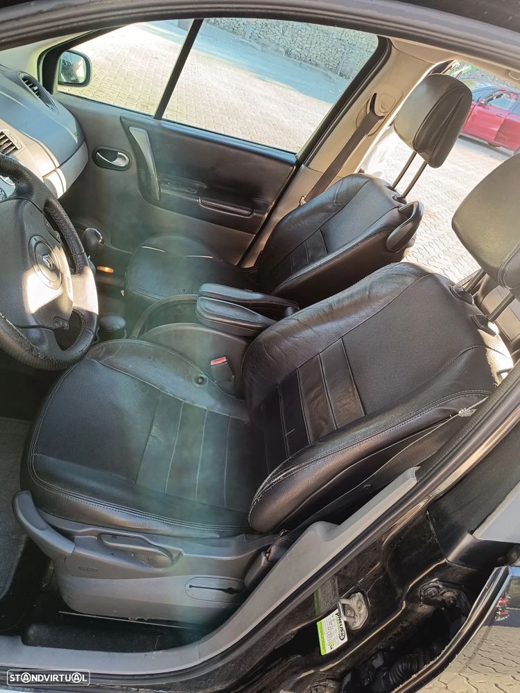 Renault Scénic 1.5 dCi Privilège Luxe - 8