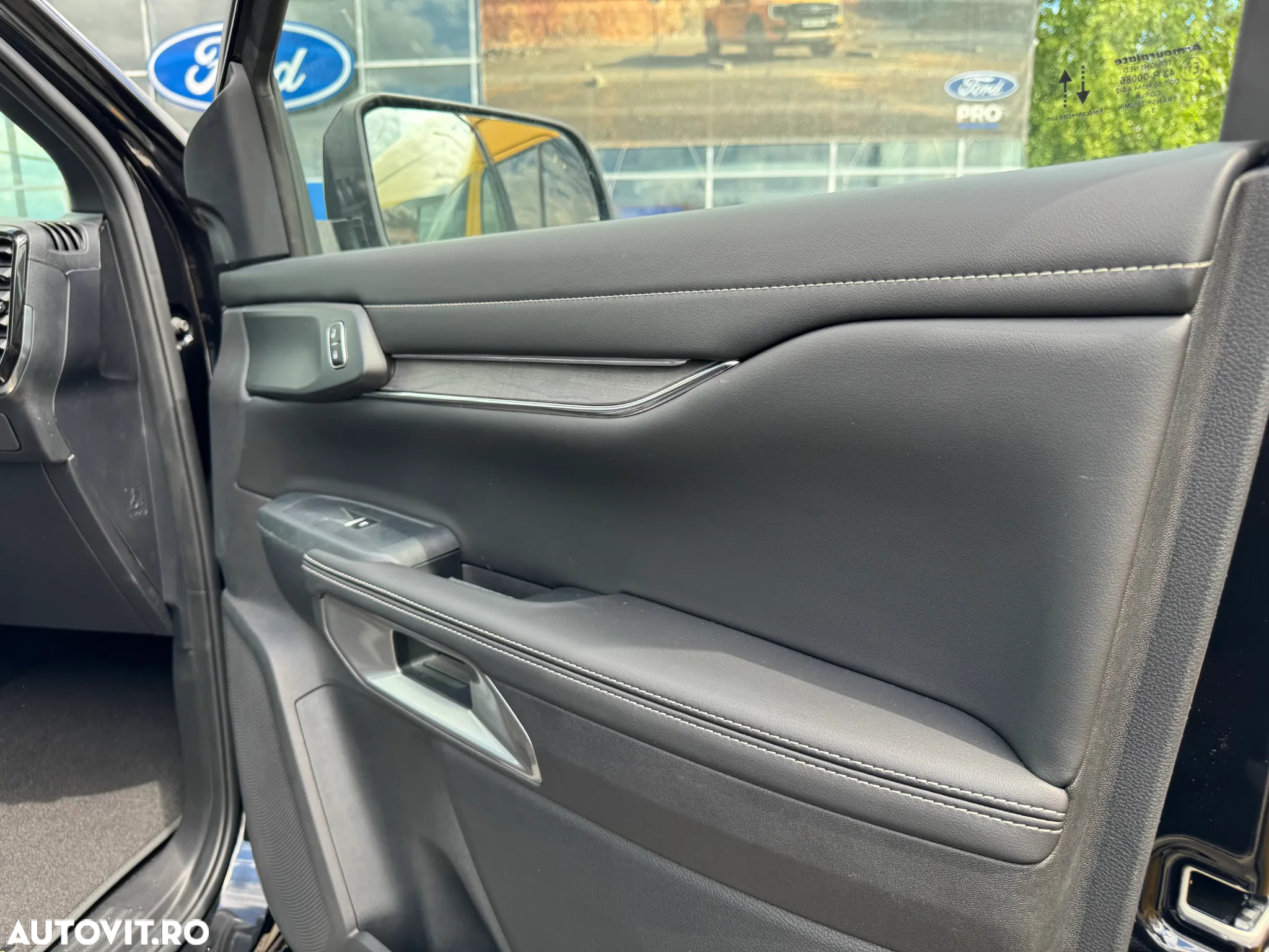 Ford Ranger Pick-Up 3.0 TD 240 CP 10AT 4x4 Double Cab Platinum - 15