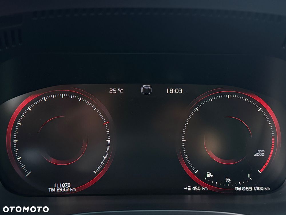 Volvo XC 60 B5 D AWD Inscription - 10