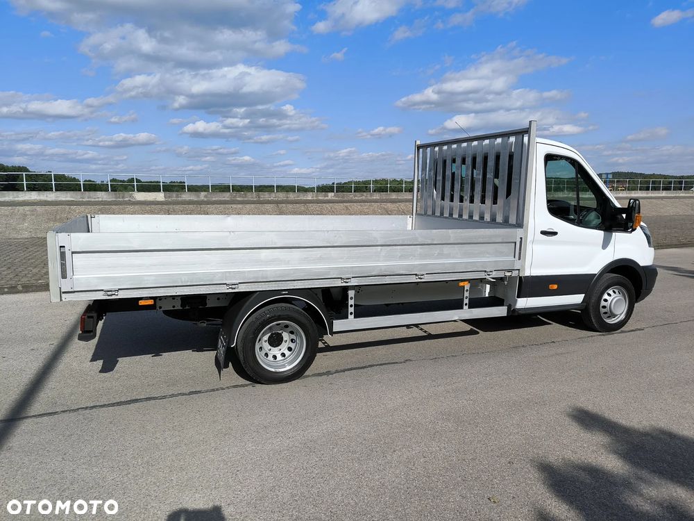 Ford Transit - 11
