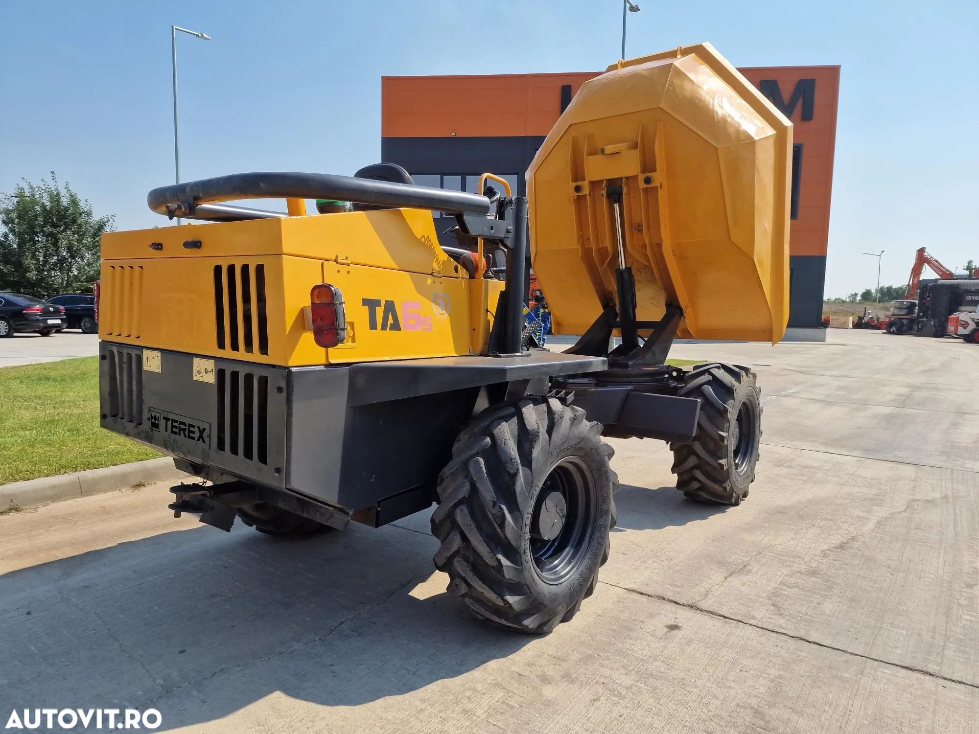Alta DUMPER 6t TEREX, 4mc, 6t, basc LATERALA,  2.068h, 16900 EUR+tva, motor JCB 75CP, transmisie 4x4, produs in Anglia, Anvelope 90% bune, posiblitate leasing, CONDITIE FOARTE BUNA-PROMOTIE 16.900 EUR+Tva - 30