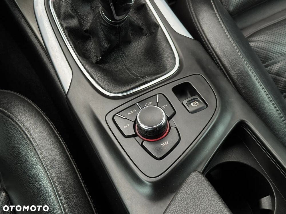 Opel Insignia 2.0 CDTI Cosmo - 33