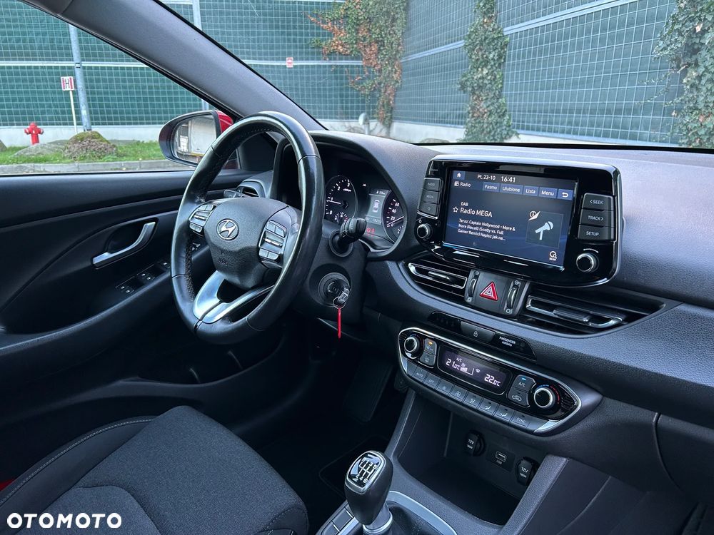 Hyundai i30 1.6 D Comfort - 21
