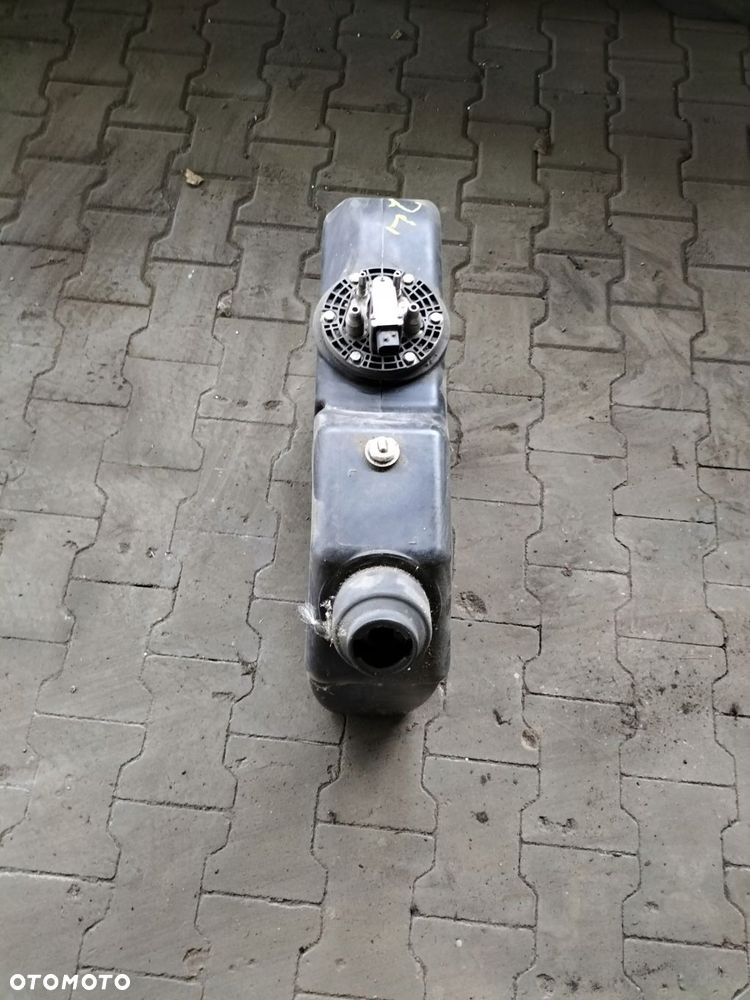 mercedes-benz zbiornik adblue oe a9674700515 - 2
