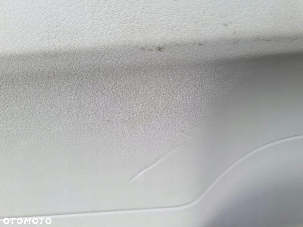 VW T5 T6 CALIFORNIA BEACH tapicerka boczek lewy środek - 5