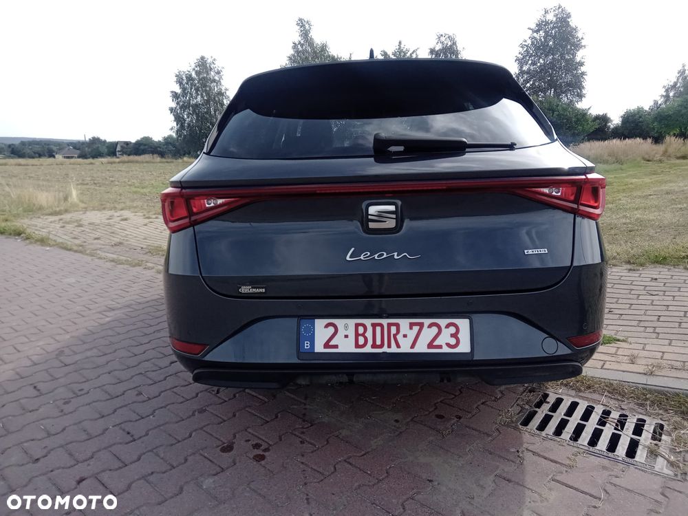 Seat Leon 1.4 e-Hybrid DSG Xcellence - 3