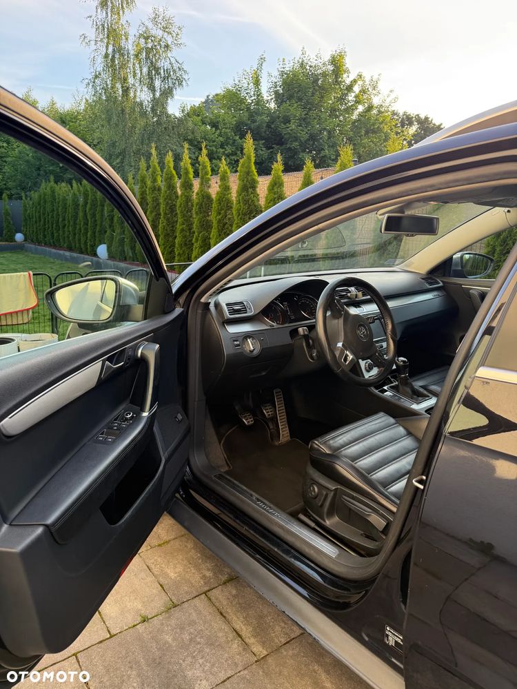 Volkswagen Passat 2.0 TDI 4Mot Comfortline - 10