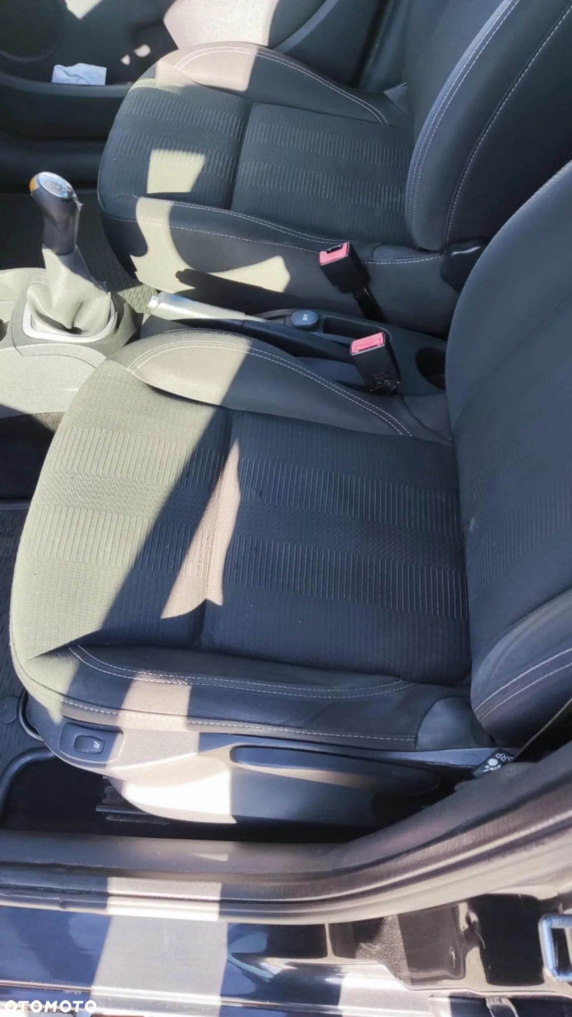 Renault Clio - 12