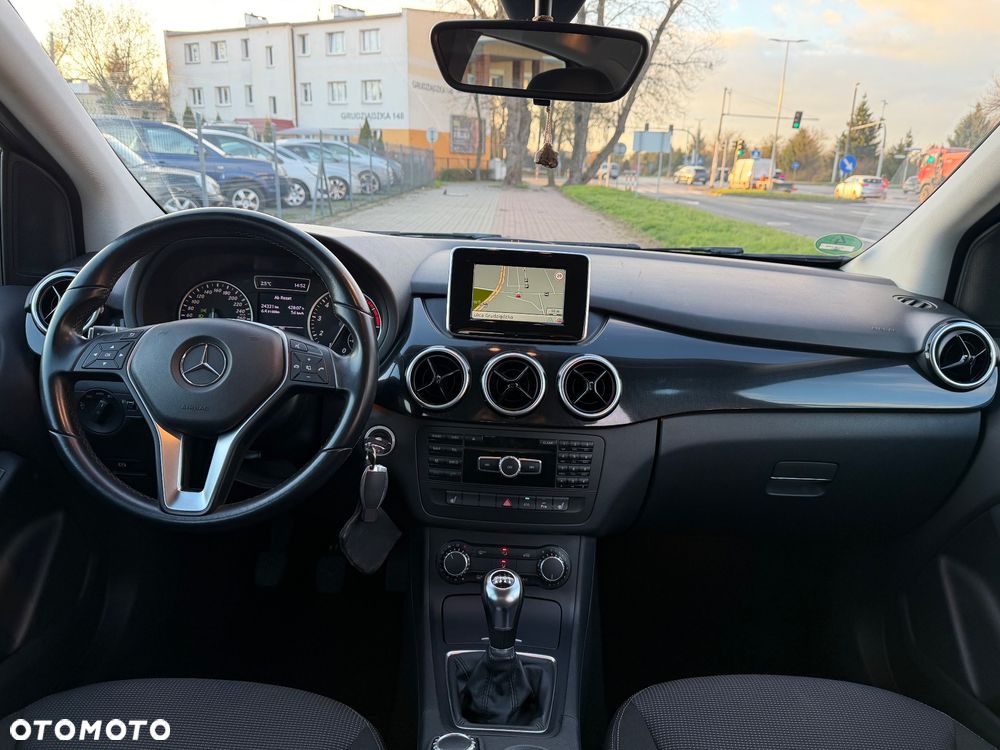 Mercedes-Benz Klasa B 180 BlueEFFICIENCY Edition - 9