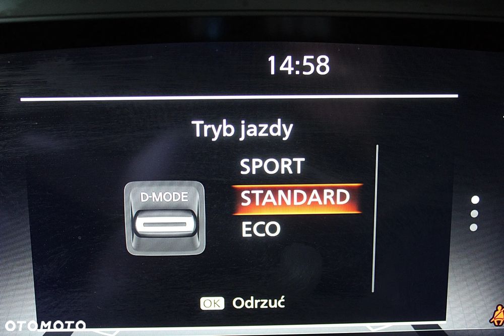 Nissan Qashqai 1.3 DIG-T N-Connecta - 24