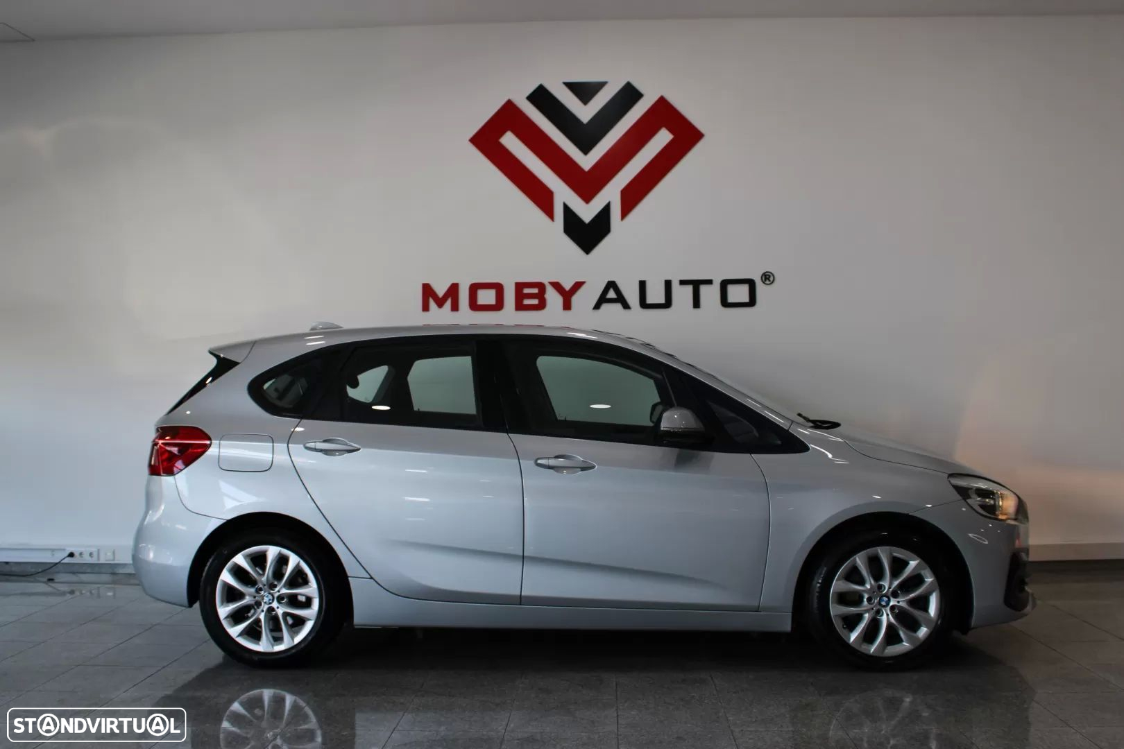BMW 225xe Active Tourer - 5