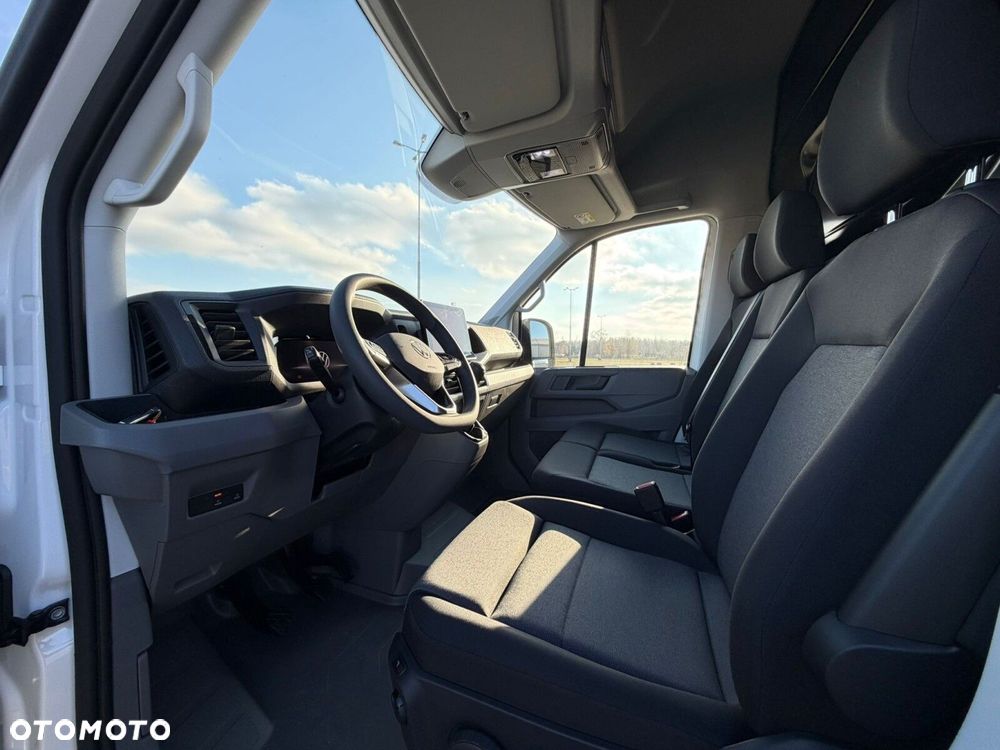 Volkswagen Crafter 35 2.0 TDI L5H3 4490L 177 KM - 12