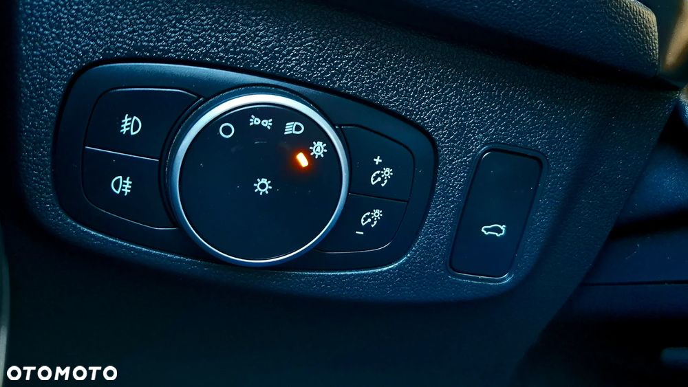 Ford Focus 1.5 EcoBlue Start-Stopp-System ACTIVE X - 25