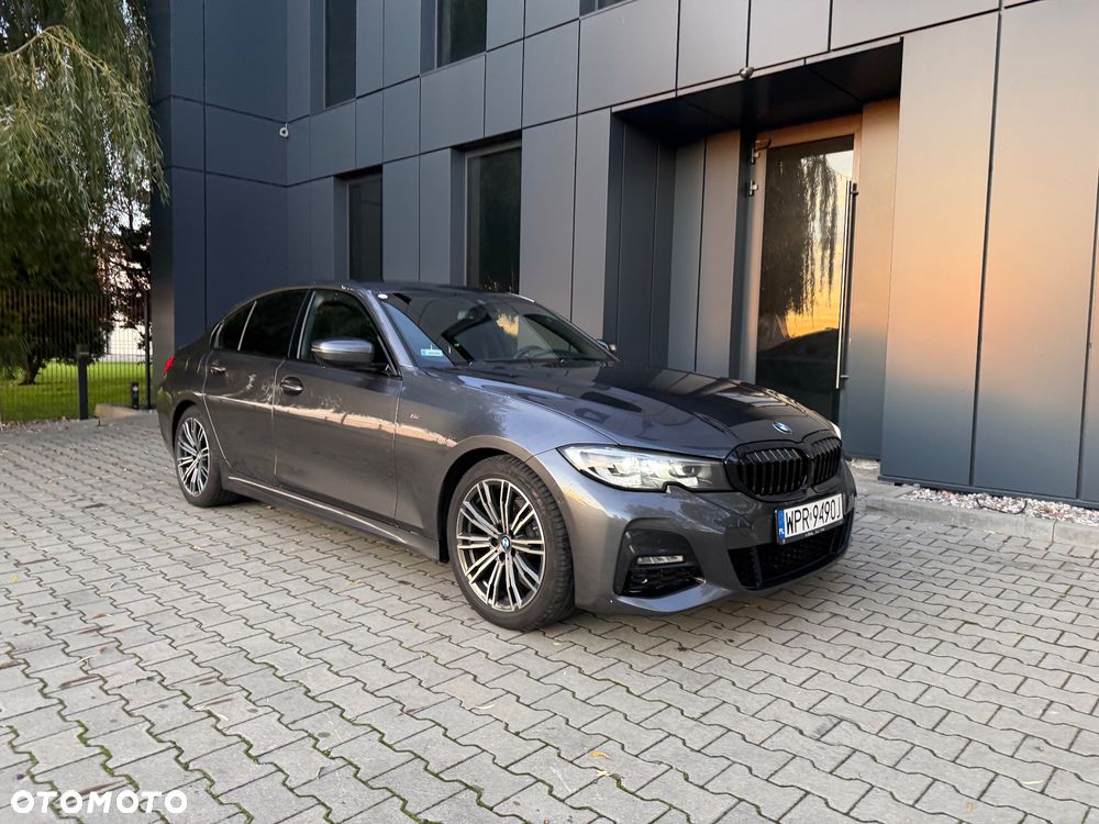 BMW Seria 3 320i M Sport sport - 2