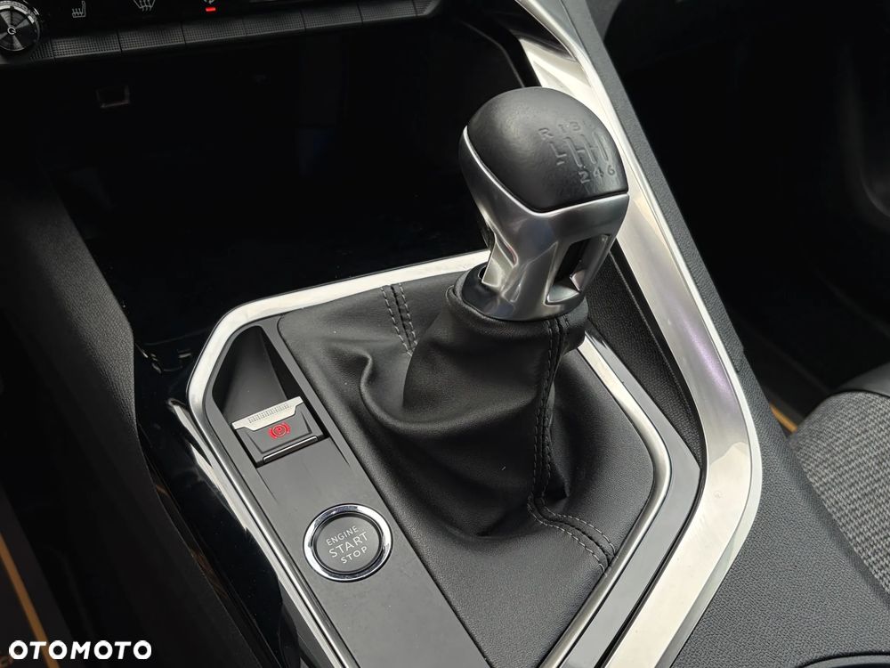 Peugeot 3008 - 33