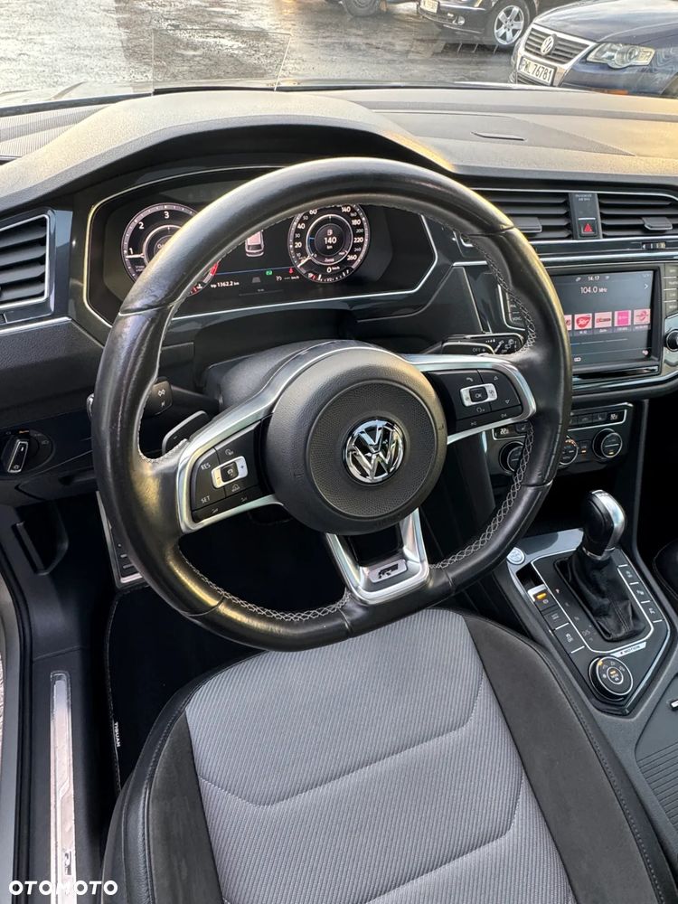 Volkswagen Tiguan 2.0 TDI SCR 4MOTION DSG Highline - 36