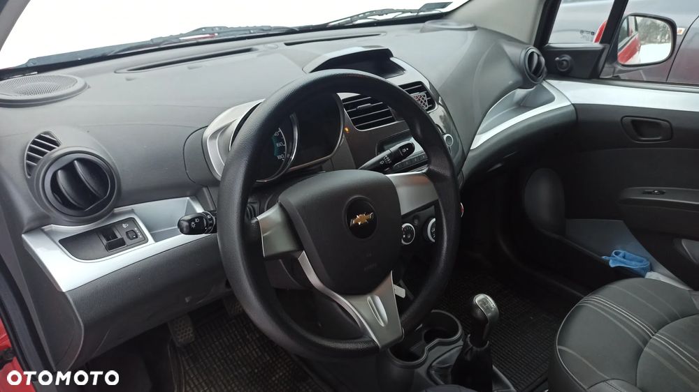 Chevrolet Spark 1.2 LT - 2