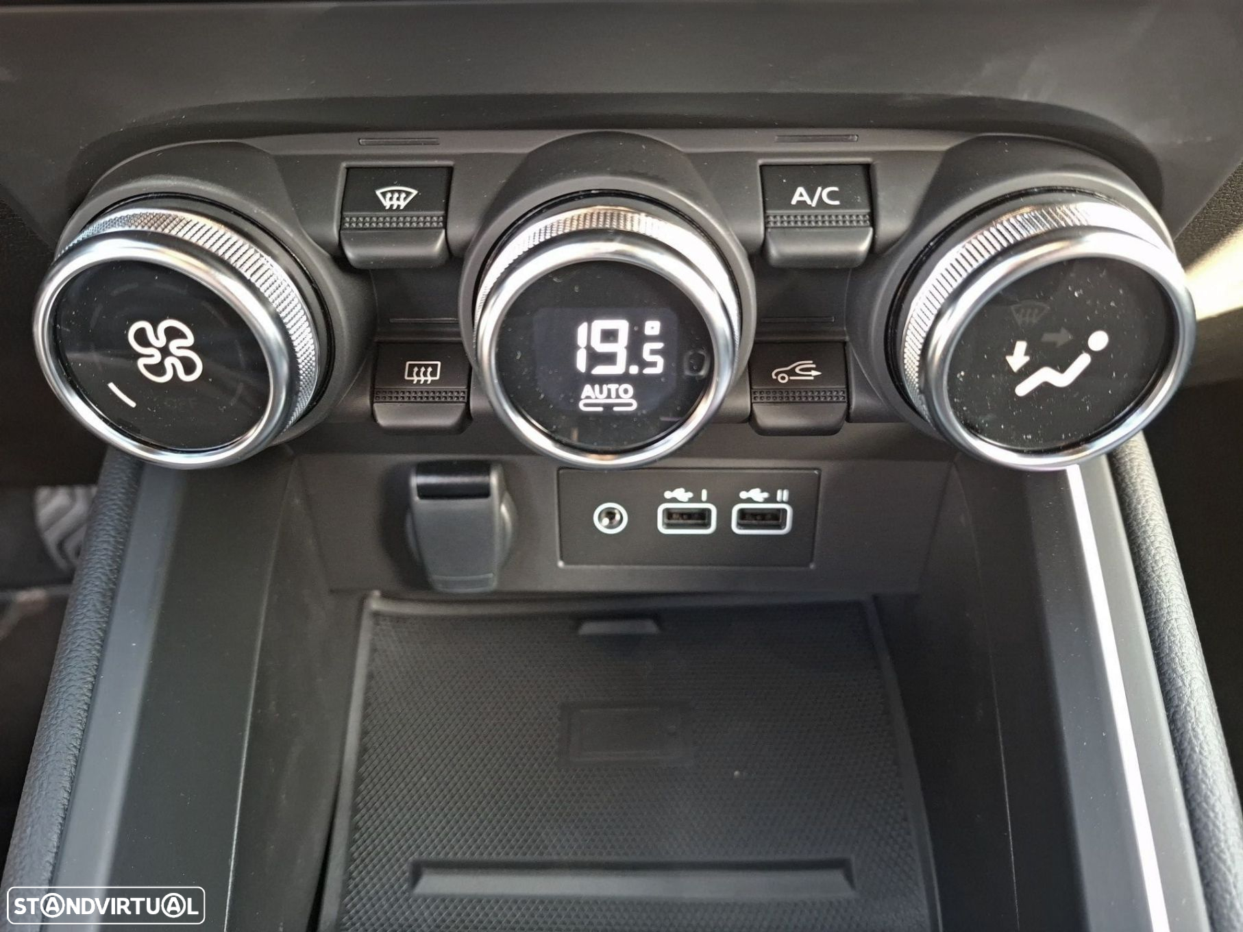 Renault Clio 1.0 TCe Techno - 22