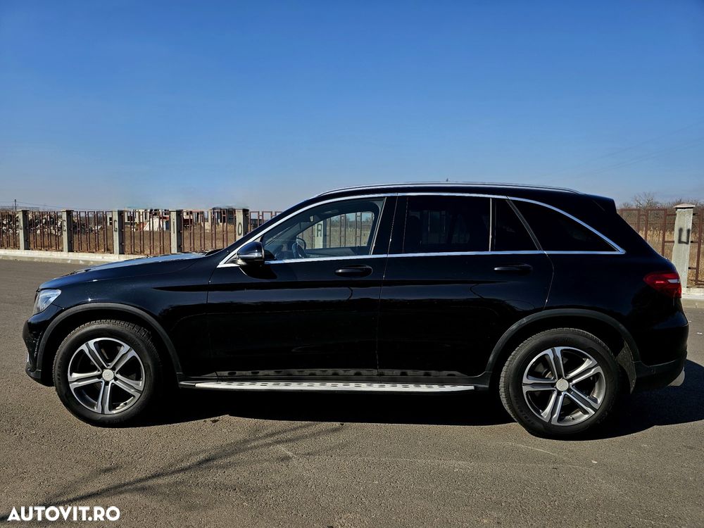 Mercedes-Benz GLC 250 d 4Matic 9G-TRONIC Exclusive - 3