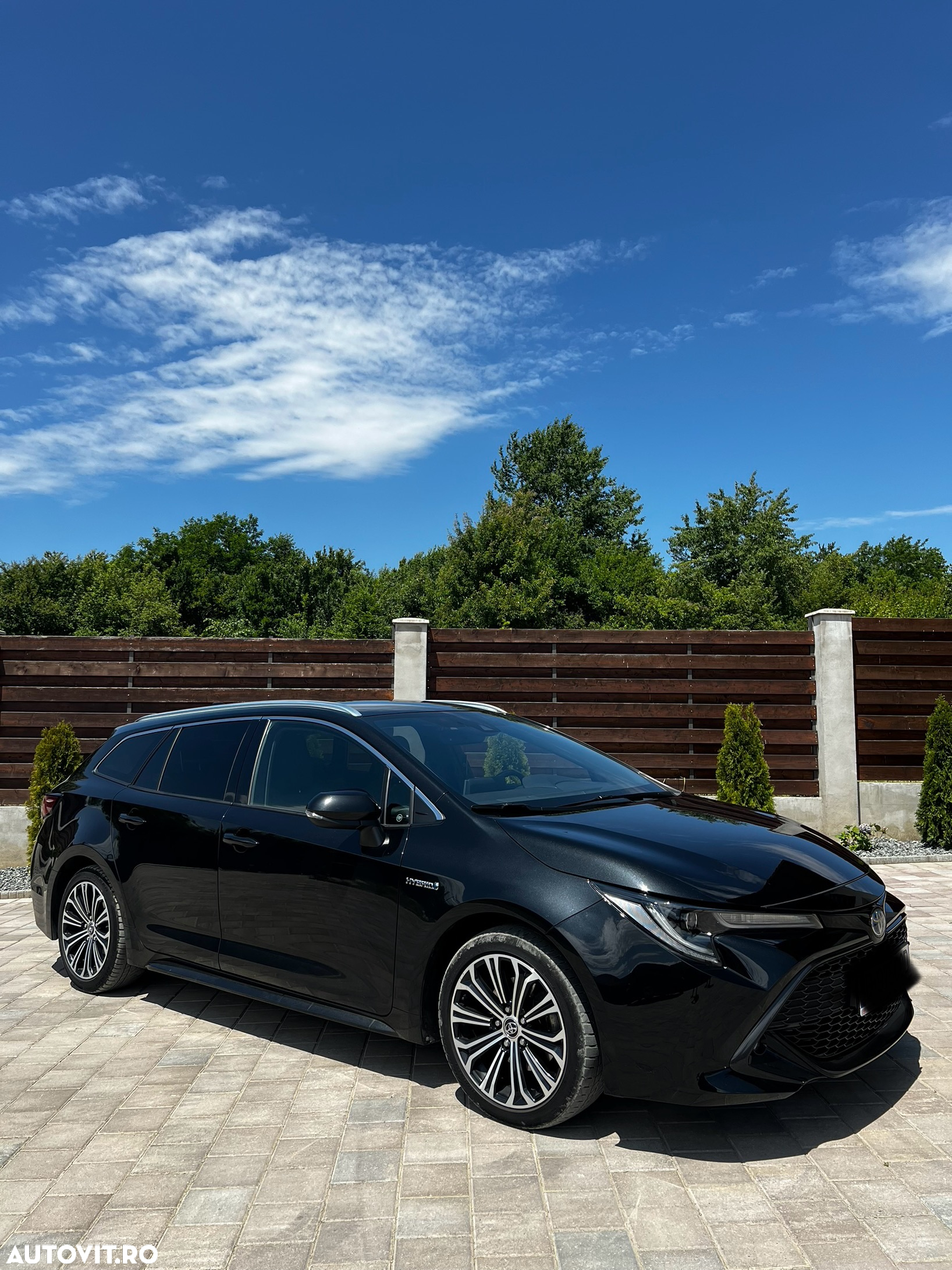 Toyota Corolla - 2