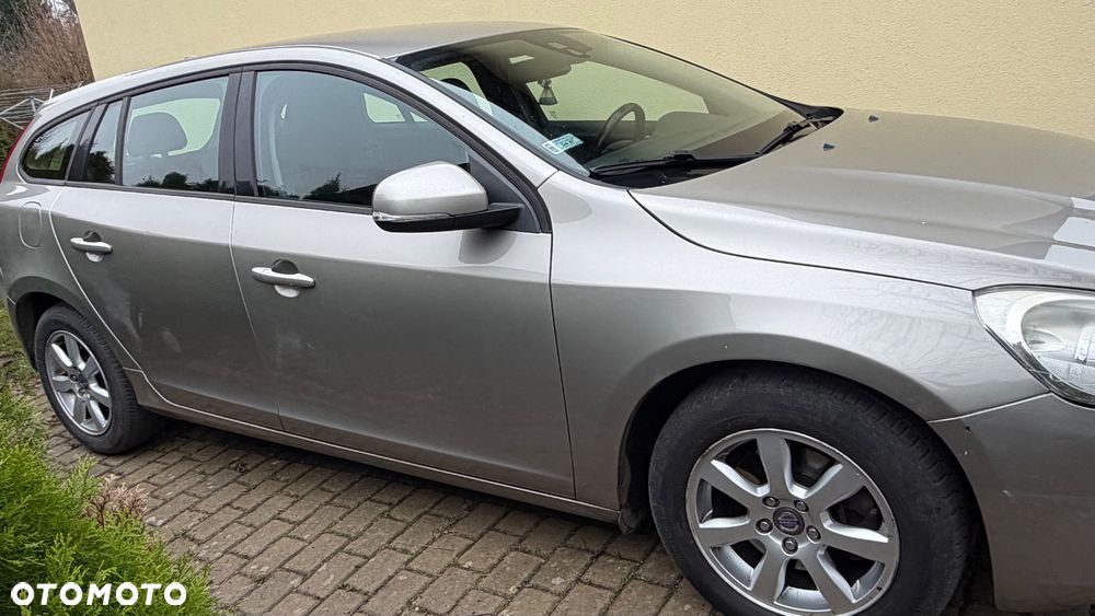 Volvo V60 DRIVe - 5