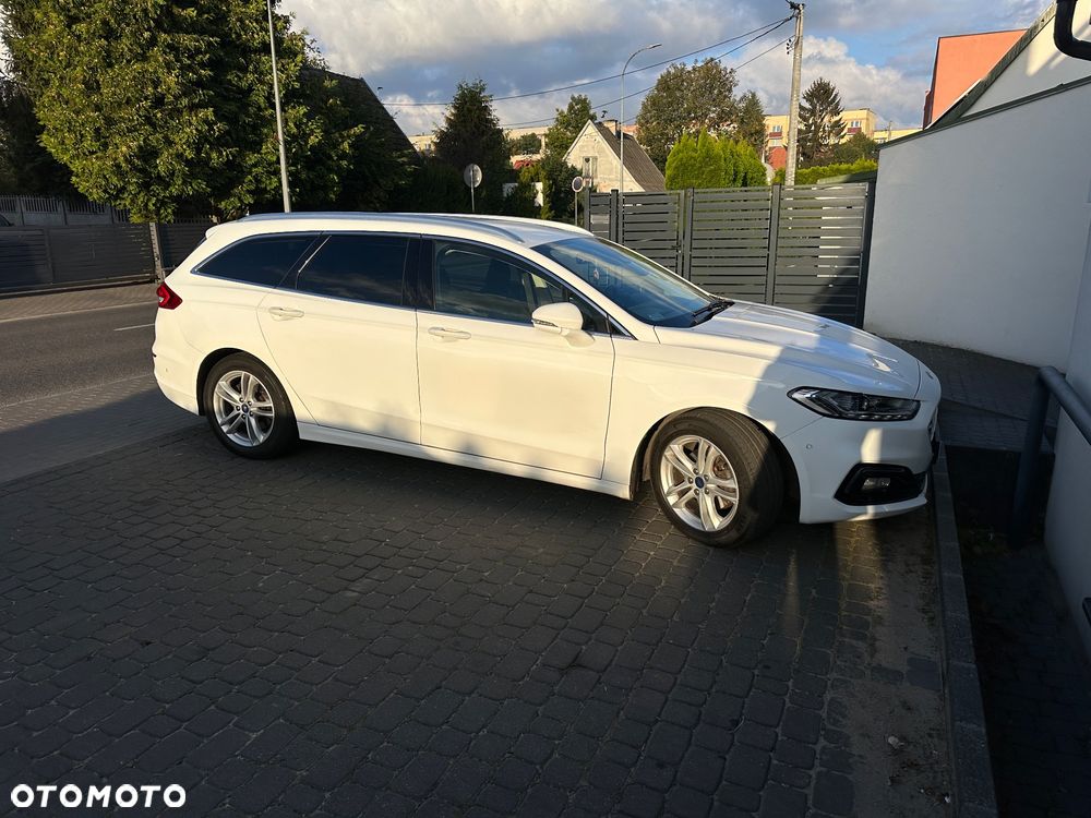 Ford Mondeo 2.0 EcoBlue Titanium - 38