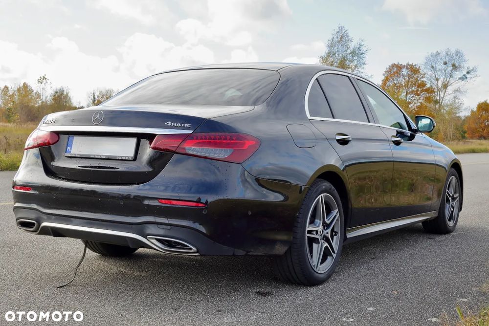 Mercedes-Benz Klasa E 220 d 4-Matic AMG - 3